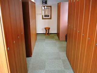 ロッカールーム